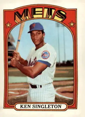 Ken Singleton baseball card from the 1972 Topps #425 sports trading card set