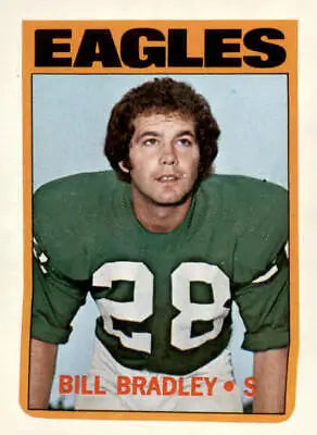 Vintage sports trading card featuring 1972 Topps #45 Bill Bradley in EX-MT condition