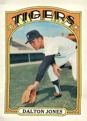 1972 Topps #83 Dalton Jones EX-MT trading card showcases unique card features