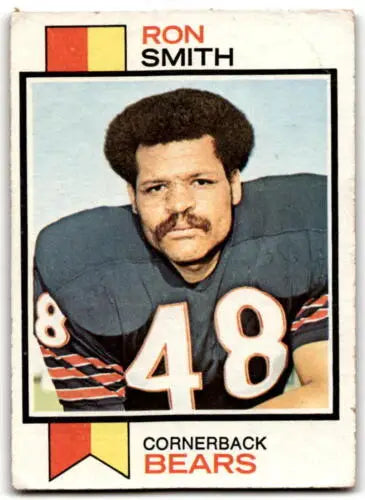 1973 Topps Ron Smith football card with original gloss, Smith G Good Bears ID:43090