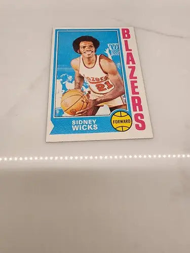 Vintage Sidney Wicks basketball trading card from 1974-75 Topps series