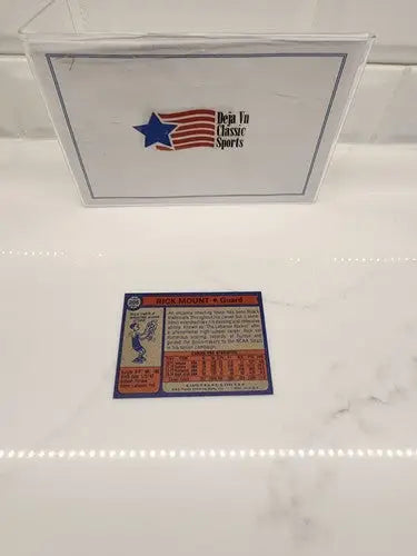 Sports trading card of Rick Mount from 1974-75 Topps series