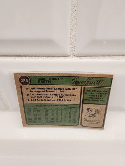 Vintage Reggie Smith sports trading card from 1974 Topps #285 EX