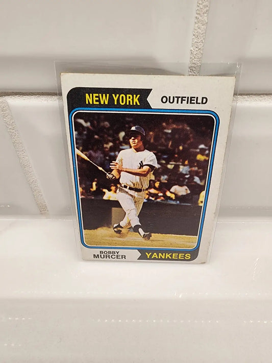 1974 Topps Bobby Murcer trading card featuring York Yankees player in mint condition