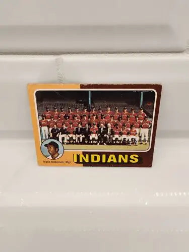 Vintage Trading Card of Frank Robinson - 1975 Topps Team Checklist #331