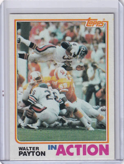 Walter Payton Chicago Bears Topps Football trading card from 1982