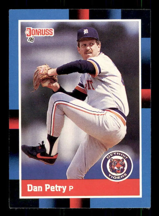 1988 Donruss #476 Dan Petry pitching for the Detroit Tigers in mid-windup