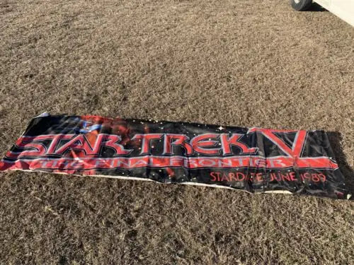 Wrinkled Star Trek V The Final Frontier banner from 1989 for collectors and fans