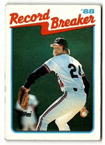 Original gloss baseball card of Doug Jones Cleveland Indians player from 1989 Topps series