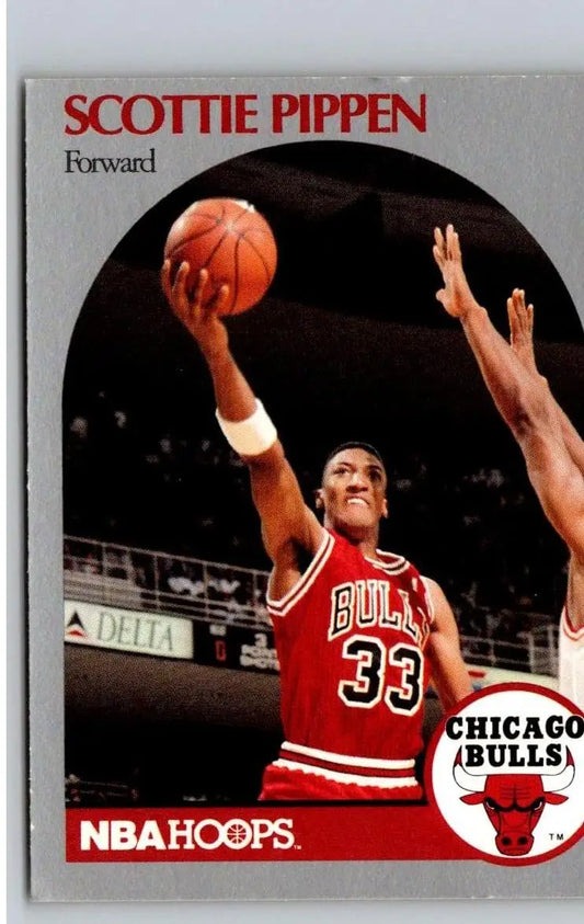 Scottie Pippen 1990-91 Hoops #69 trading card featuring the NBA star in action