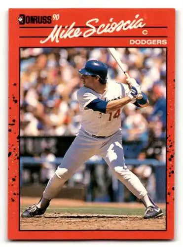 Original gloss 1990 Donruss Mike Scioscia Los Angeles Dodgers baseball card