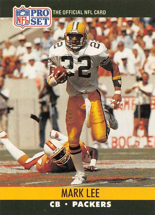 NFL Pro Set trading card of Mark Lee, Green Bay Packers cornerback, breaking a tackle
