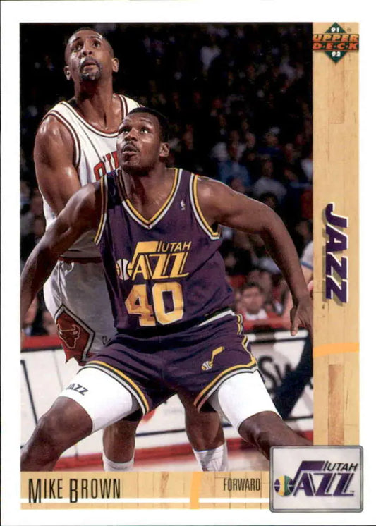Basketball card of Mike Brown in purple Utah Jazz jersey, number 40, 1991-92 Upper Deck