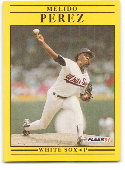 Melido Perez mid-throw on a 1991 Fleer Chicago White Sox baseball card