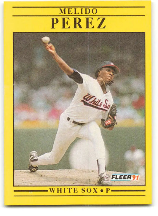Melido Perez mid-throw on a 1991 Fleer Chicago White Sox baseball card