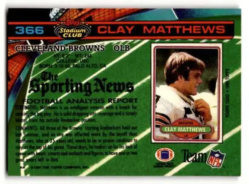 1991 Stadium Club #366 Clay Matthews Cleveland Browns Football Card with original gloss