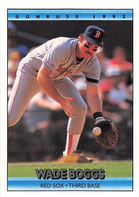 1992 Donruss Wade Boggs fielding ground ball, Boston Red Sox baseball card