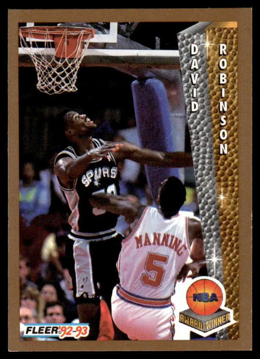 San Antonio Spurs David Robinson basketball card with player scoring against Knicks defender