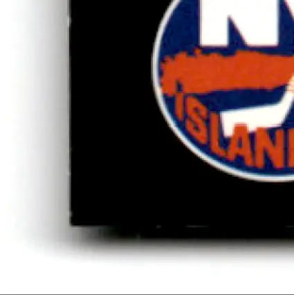 New York Islanders hockey jersey patch from 1993-94 Upper Deck Hockey Steve Junker RC