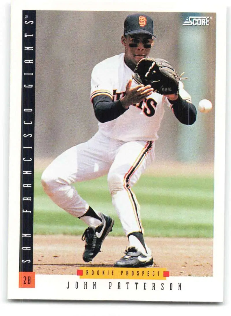 Baseball card of John Patterson fielding a ground ball for San Francisco Giants