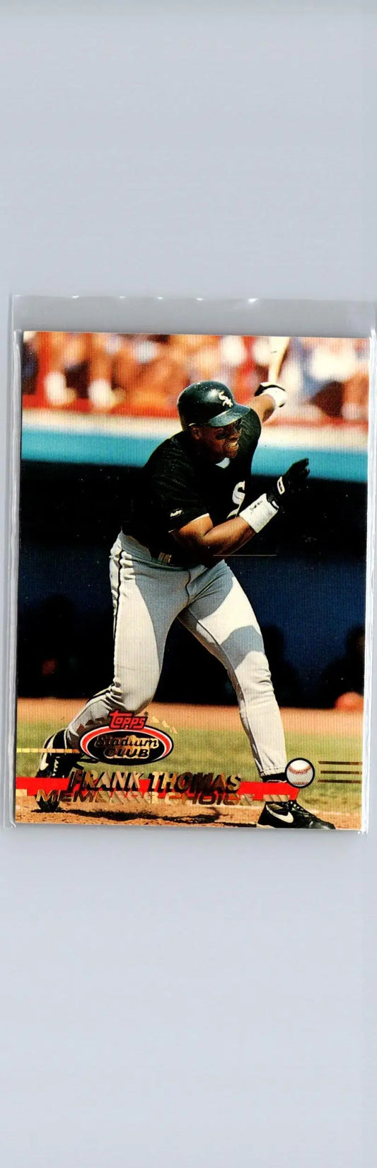 Baseball trading card of Frank Thomas at bat from 1993 Stadium Club Members Only