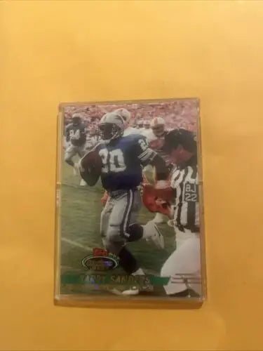 Barry Sanders 1993 Topps Stadium Club Members Choice football card #496