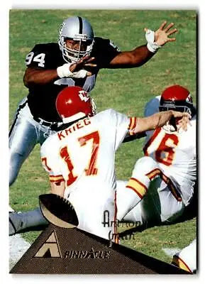 Football action scene featuring Anthony Smith from the 1994 Pinnacle trading card