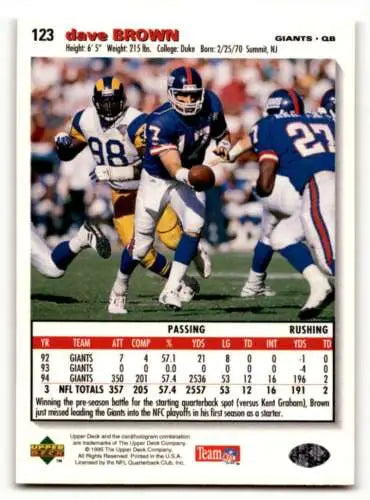 1995 Collector’s Choice #123 Dave Brown New York Giants football card with original gloss