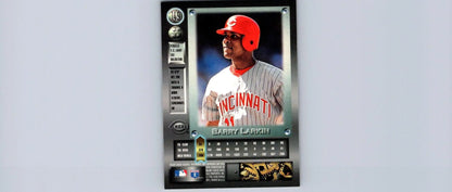 Barry Larkin trading card from 1996 Metal Universe #149 showcasing the baseball legend