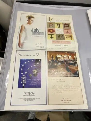 Four-panel advertisement featuring 1997 Craig Biggio signed Astros Houston insert auto