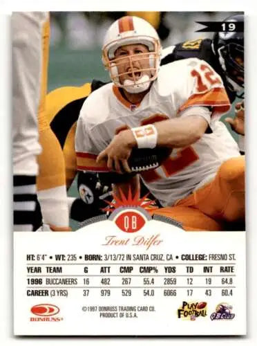 Trent Dilfer Tampa Bay Buccaneers original gloss football card from 1997 Leaf set