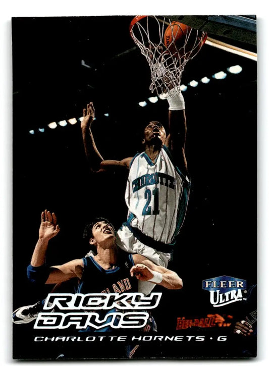 1999-00 Ultra #56 Ricky Davis - Trading Card