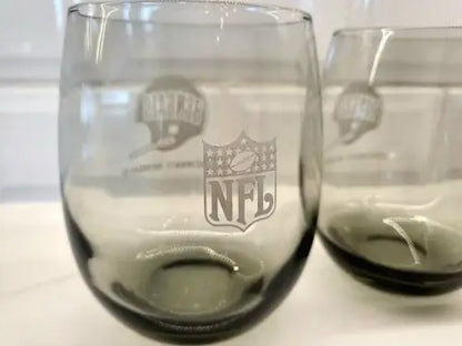 Gray Smoked Glass Tumblers featuring the Cincinnati Bengals logo for stylish NFL fans