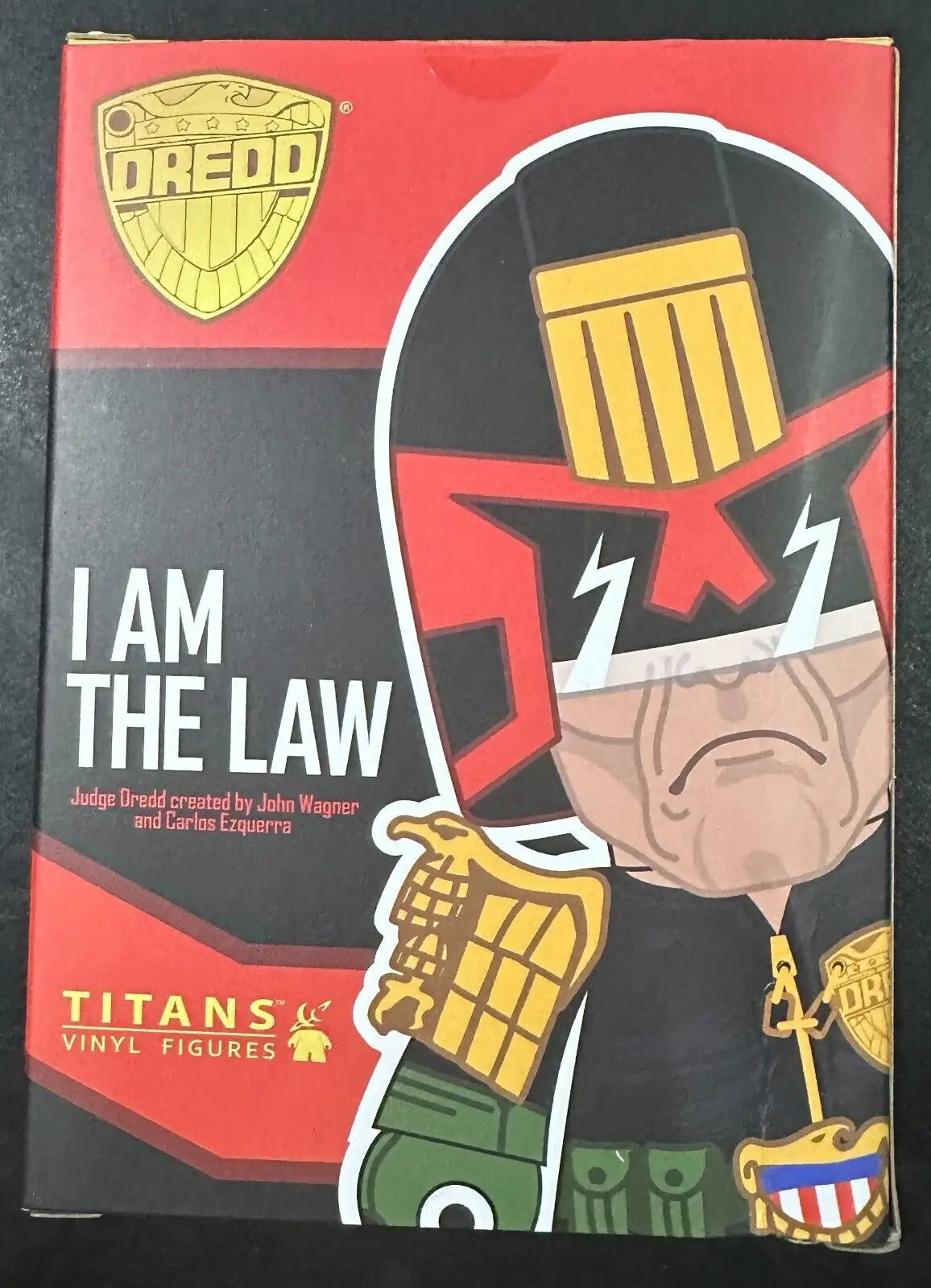 Judge Dredd vinyl figure box from 2000AD Titans Judge PX Exclusive Black and White Version