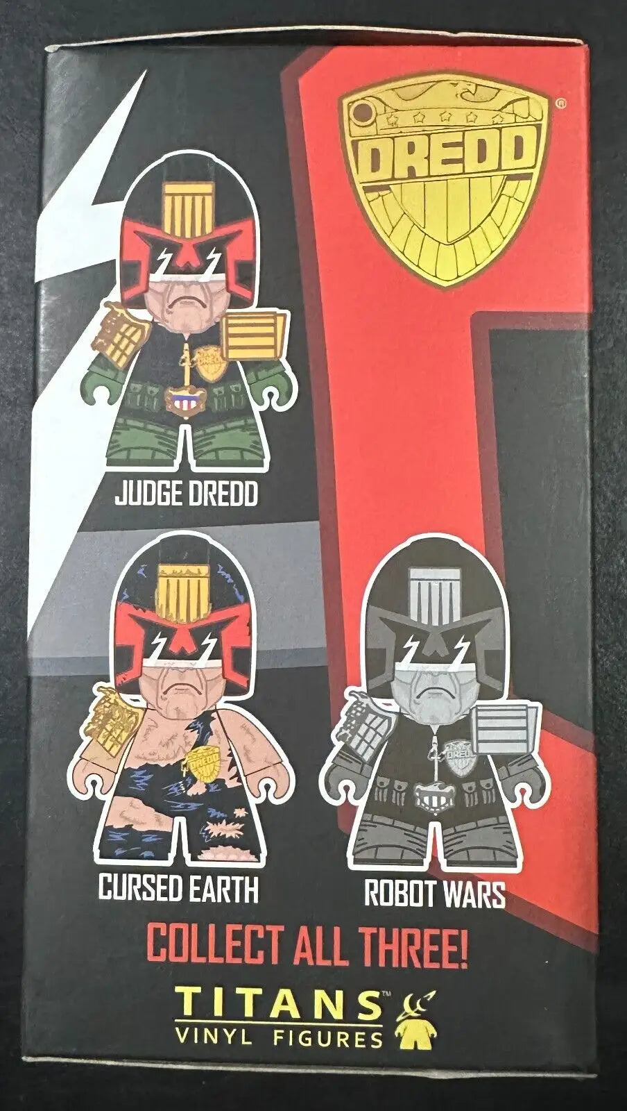 Judge Dredd vinyl figures box for 2000AD Titans Judge Dredd Cursed Earth Version