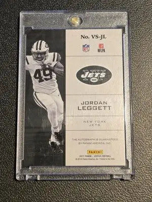 Jordan Leggett Vertex signatures football card from 2017 Panini Vertex product
