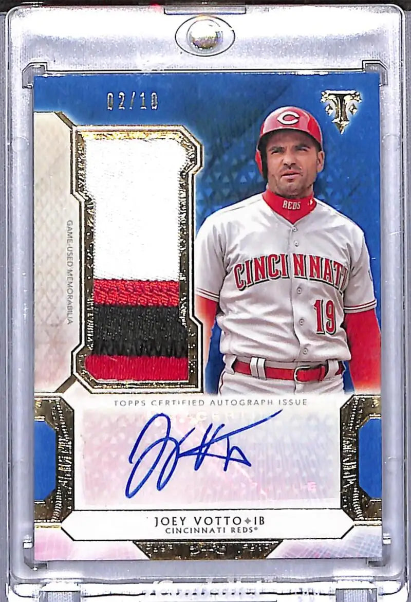 Joey Votto Cincinnati Reds Topps Triple Threads trading card with game-used patch and autograph