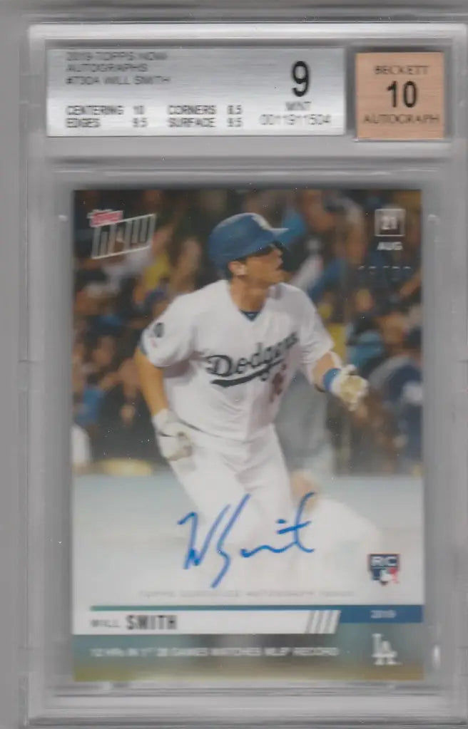 Graded trading card of Dodgers player Will Smith with blue signature and autographs 730A