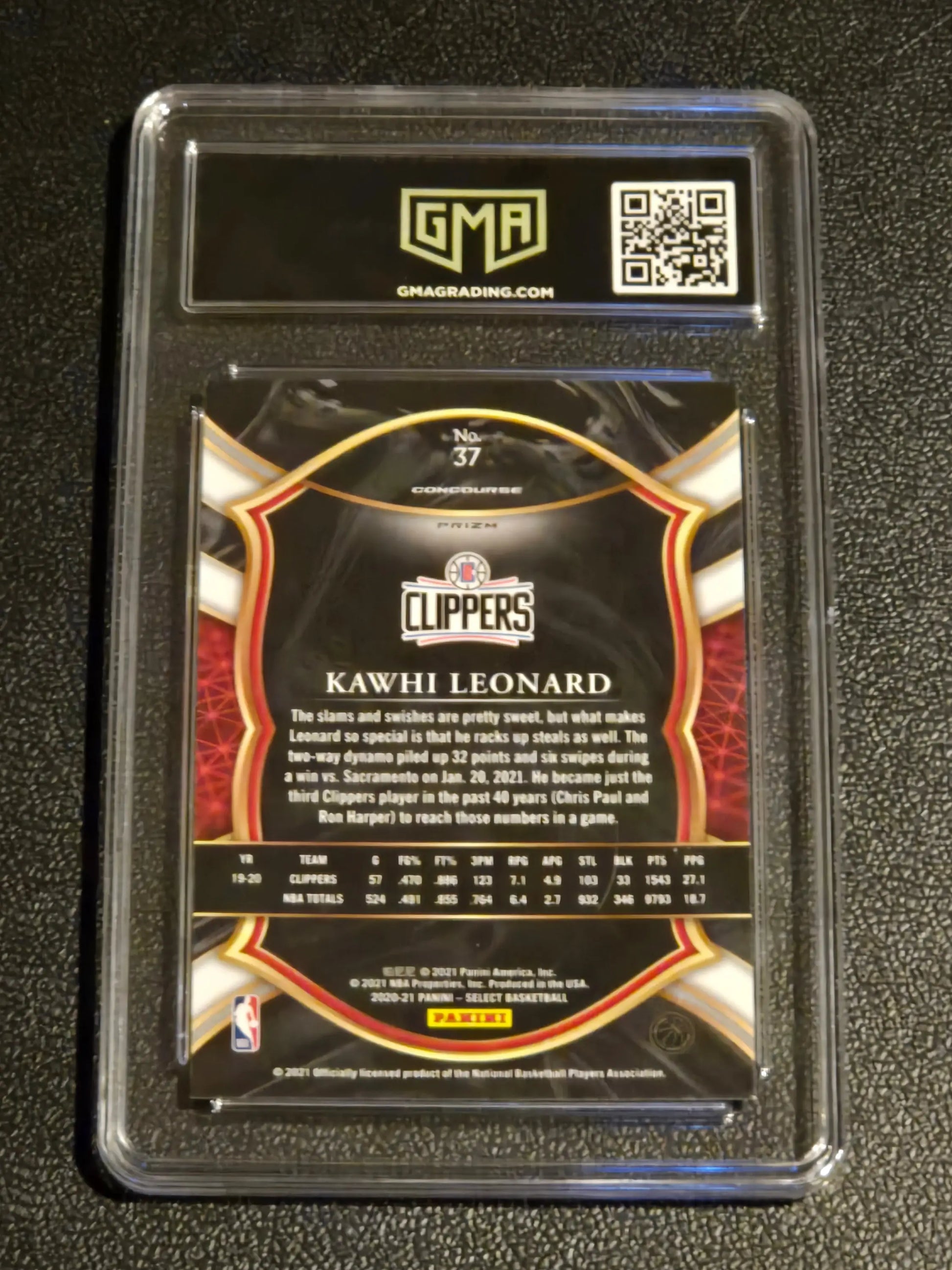 2020-21 Panini Select #37 Kawhi Leonard Red White Green Cracked Ice GMA 10 - Trading Card