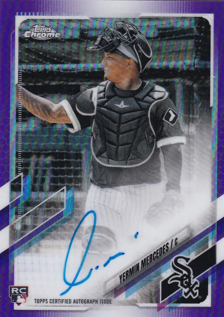 Baseball card of Yermin Mercedes RC Auto with protective gear, Chicago White Sox, Toppa Chrome
