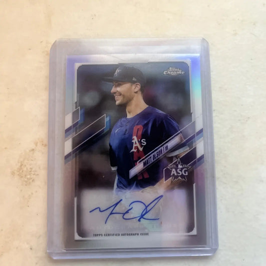 Matt Olson autographed baseball card from 2021 Topps Chrome Update collection
