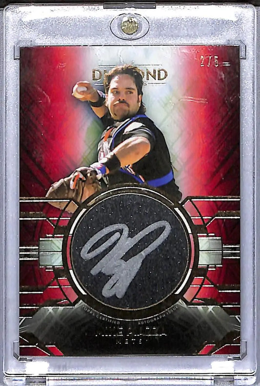 Baseball trading card with silver ink autograph of Mike Piazza from New York Mets