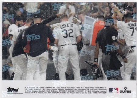 Chicago White Sox team celebration in 2021 TOPPS NOW #531 Gavin Sheets card
