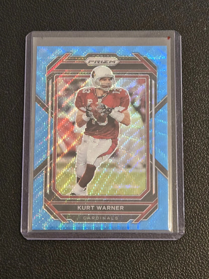 Kurt Warner Arizona Cardinals Prizm football card featuring Warner Blue Wave #/199