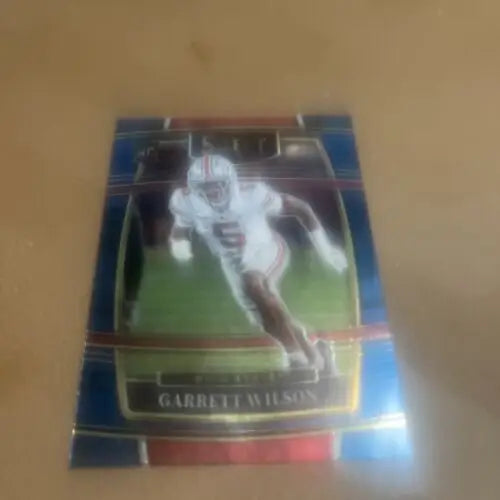 Garrett Wilson football card from 2022 Panini Select Draft Picks Concourse Blue #4 RC