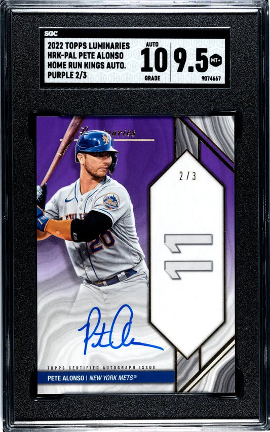 Graded Pete Alonso baseball card from 2022 Topps Luminaries featuring New York Mets artwork