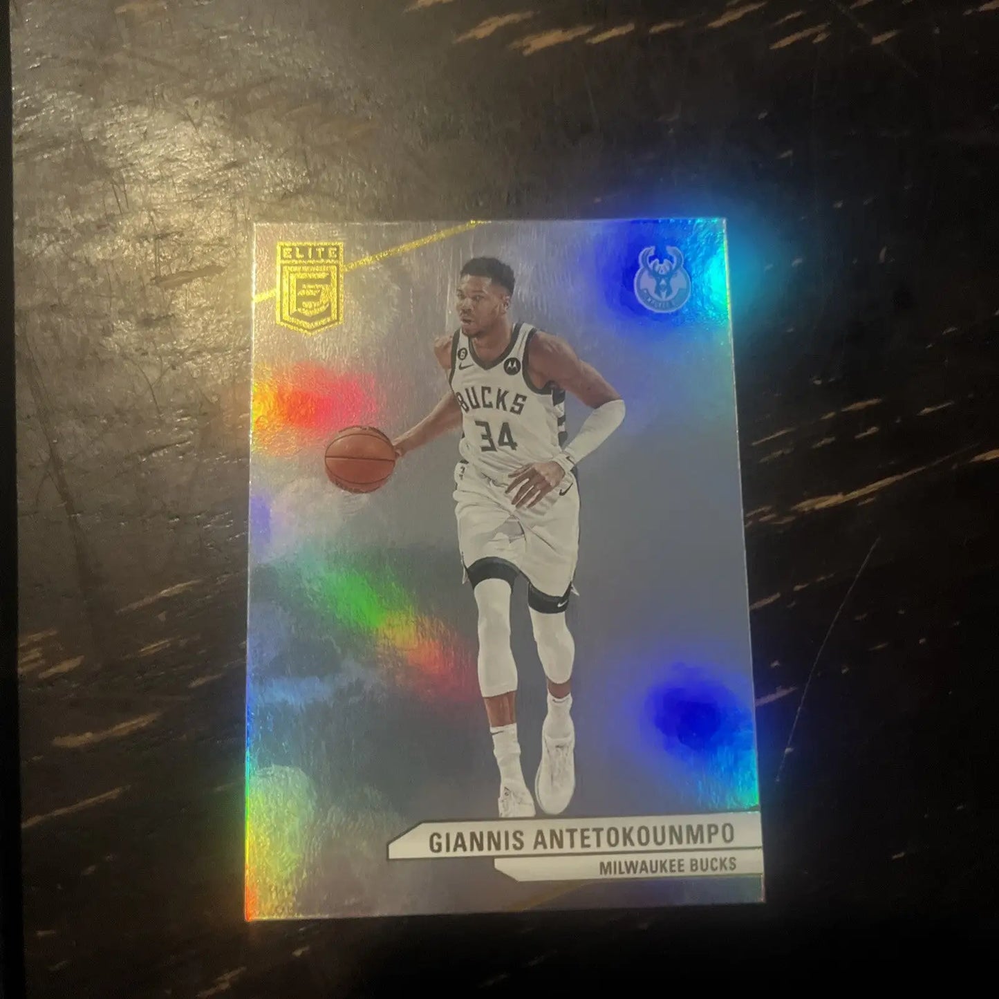 2023-24 Donruss Elite Giannis Antetokounmpo basketball card for collectors and fans