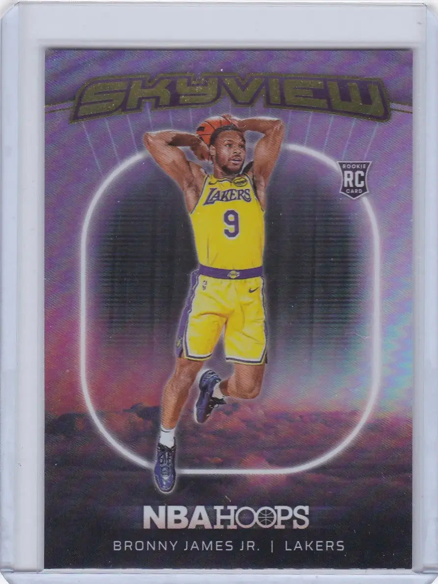 2024 HOOPS #21 BRONNY JAMES JR SKYVIEW HOLO- LOS ANGELES LAKERS - Trading Card
