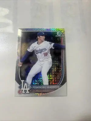 2025 Bowman Chrome Yoshinobu Yamamoto Mojo Refractor Card for Dodgers