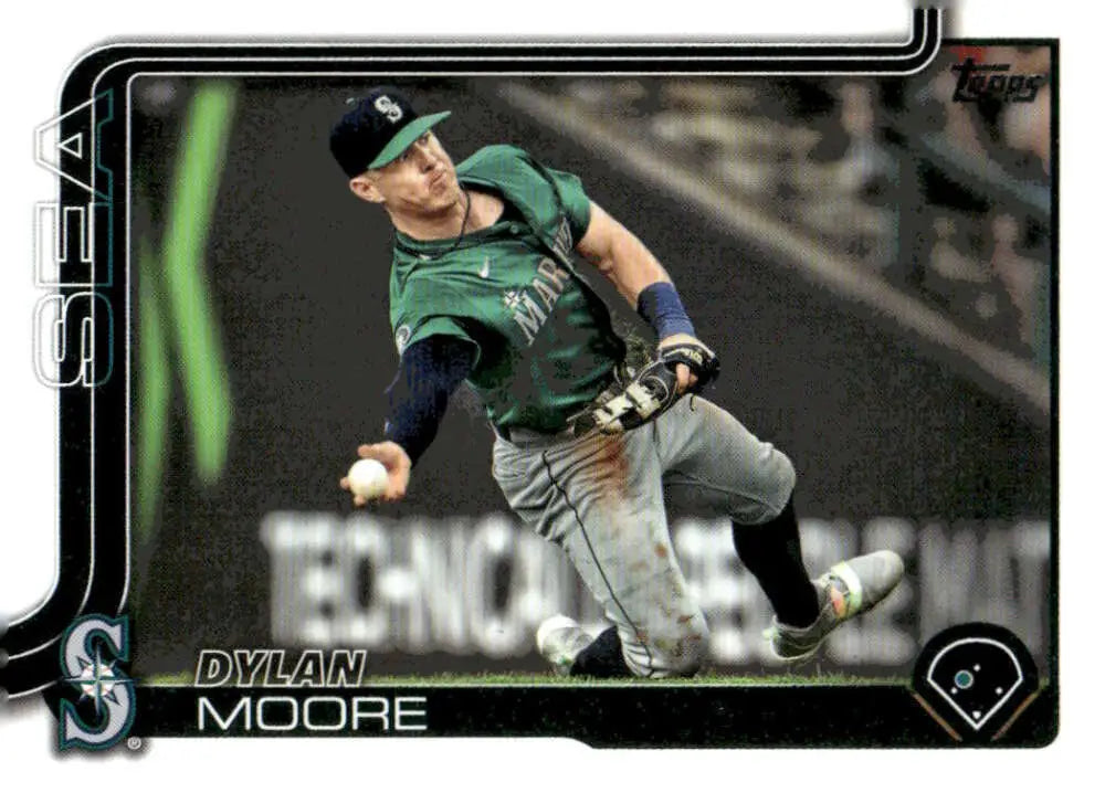 2025 Topps Dylan Moore Seattle Mariners baseball card NM-MT collectible